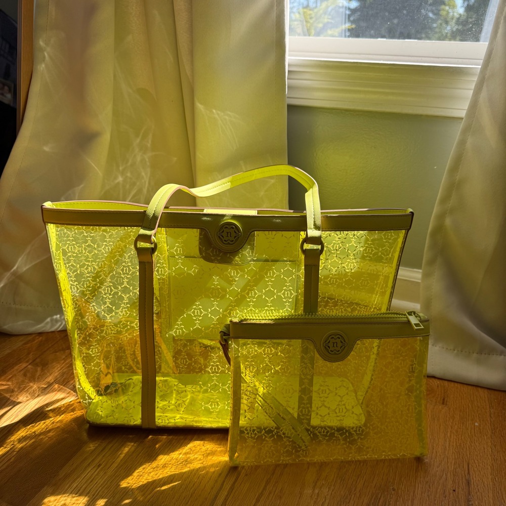 Nanette Lepore Wild Lime Clear Logo Tote Bag Matching Wristlet Y2K Neon Yellow